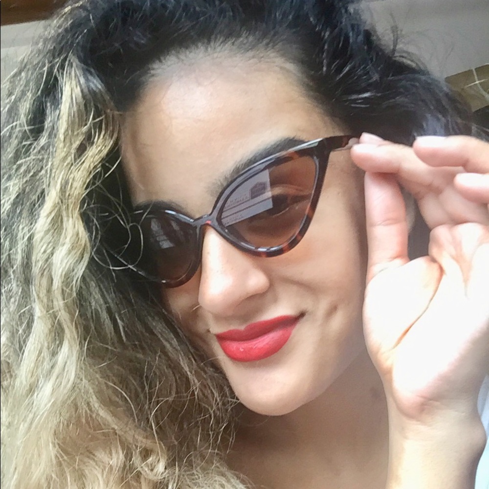 ‘Lolita’ Brown Tortoise cat eye Sunglasses - Picture 2 of 3